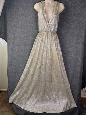 Lulus Dress Womens XS Gold Metallic Pleated Maxi Sleeveless V-Neck Wrap Gown